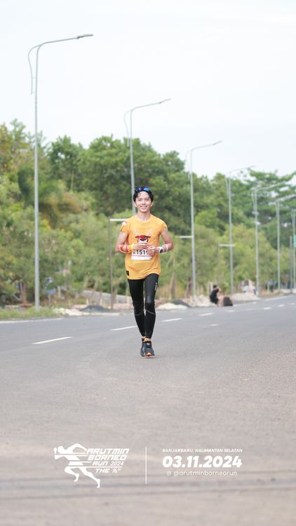 Race photo from Arutmin Borneo Run 2024
