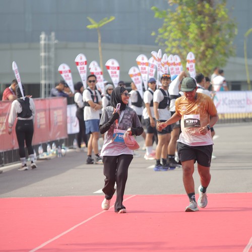 Race photo from KEDIRI HALF MARATHON 2026
