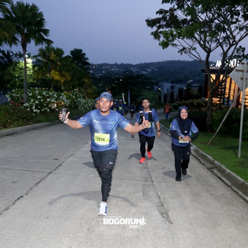Race photo from BOGORUN 2026