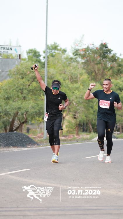 Race photo from Arutmin Borneo Run 2024