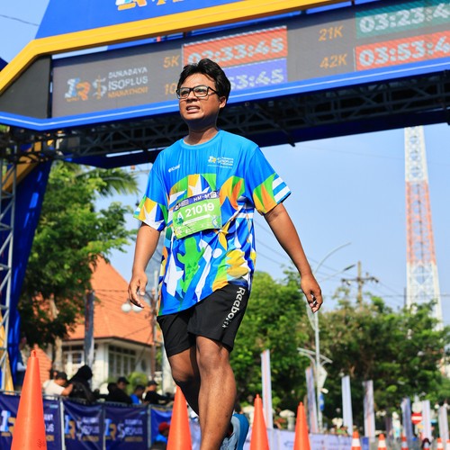 Race photo from SURABAYA ISOPLUS MARATHON 2026