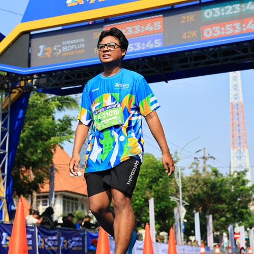 Race photo from SURABAYA ISOPLUS MARATHON 2026