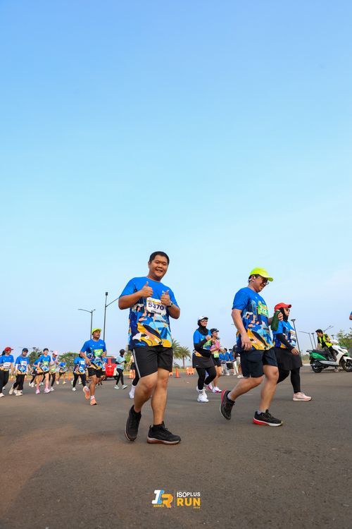 Race photo from ISOPlus Run 2024 Jakarta
