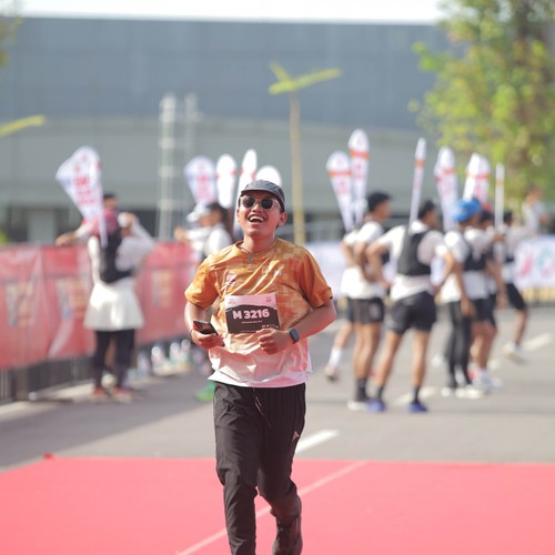 Race photo from KEDIRI HALF MARATHON 2026