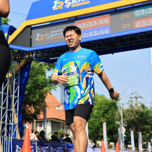 Race photo from SURABAYA ISOPLUS MARATHON 2026