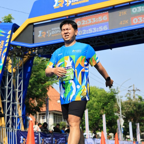 Race photo from SURABAYA ISOPLUS MARATHON 2026