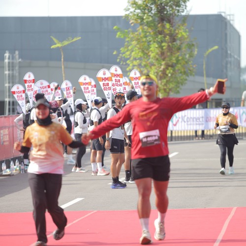 Race photo from KEDIRI HALF MARATHON 2026