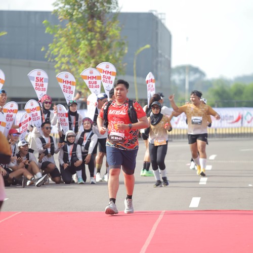 Race photo from KEDIRI HALF MARATHON 2026