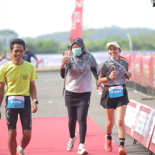 Race photo from KEDIRI HALF MARATHON 2026