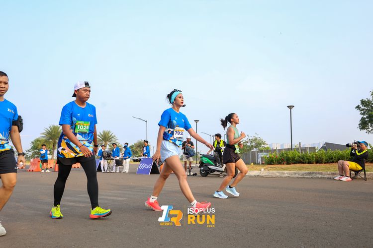 Race photo from ISOPlus Run 2024 Jakarta