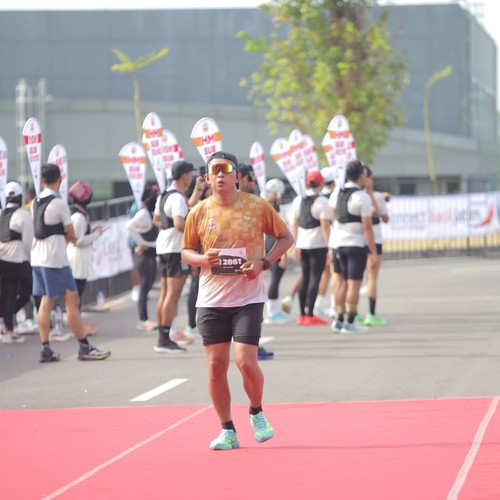 Race photo from KEDIRI HALF MARATHON 2026