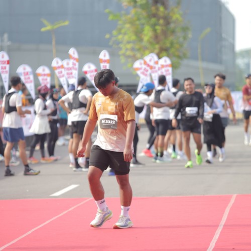 Race photo from KEDIRI HALF MARATHON 2026