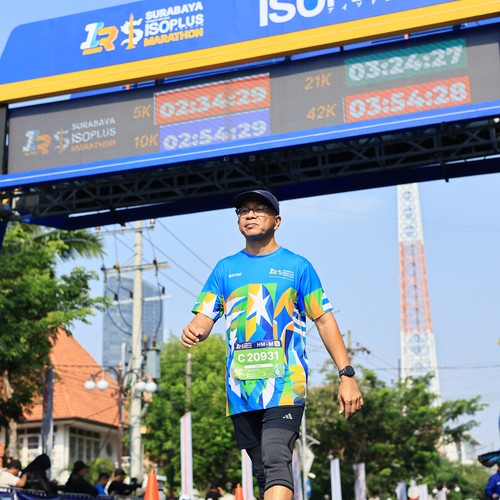 Race photo from SURABAYA ISOPLUS MARATHON 2026