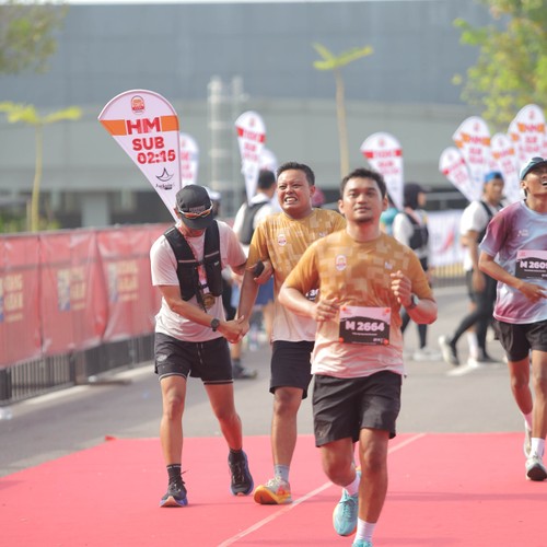 Race photo from KEDIRI HALF MARATHON 2026