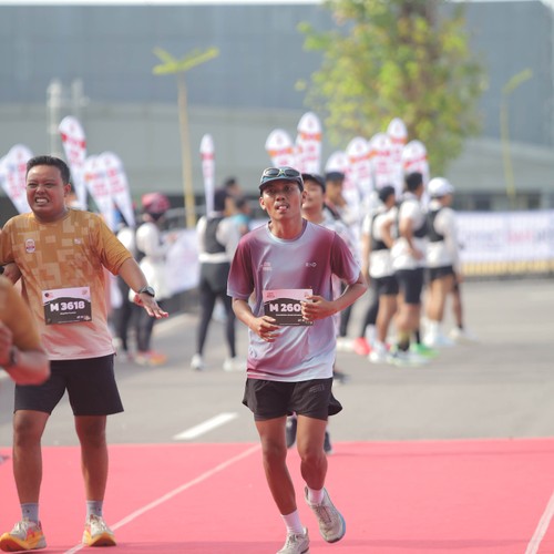 Race photo from KEDIRI HALF MARATHON 2026