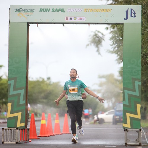 Race photo from ARUTMIN BORNEO RUN 2025