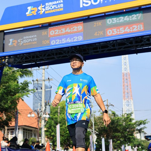 Race photo from SURABAYA ISOPLUS MARATHON 2026