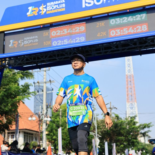 Race photo from SURABAYA ISOPLUS MARATHON 2026