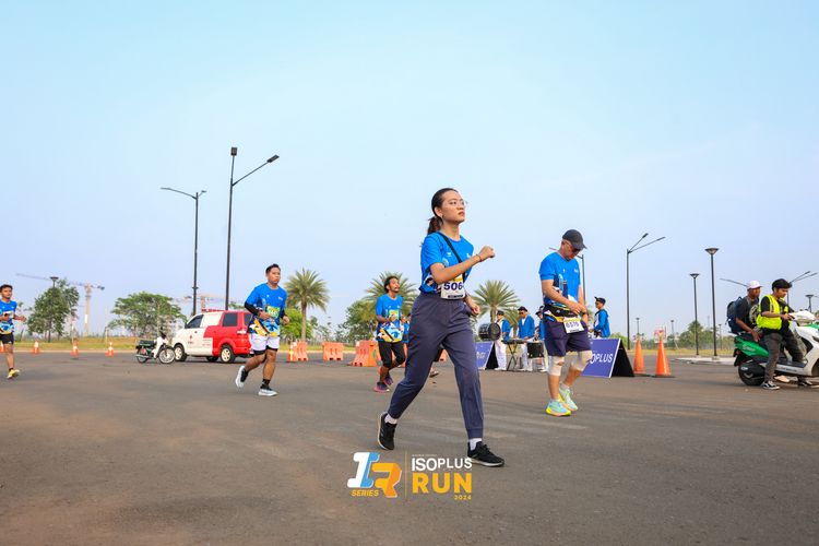 Race photo from ISOPlus Run 2024 Jakarta