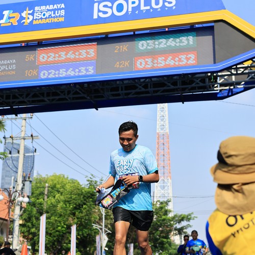 Race photo from SURABAYA ISOPLUS MARATHON 2026