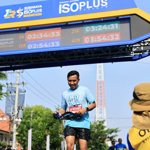 Race photo from SURABAYA ISOPLUS MARATHON 2026