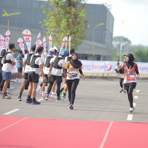 Race photo from KEDIRI HALF MARATHON 2026