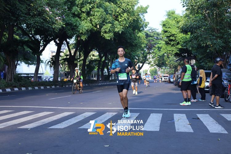 Race photo from SURABAYA ISOPLUS MARATHON 2025