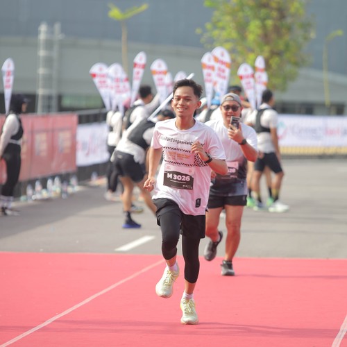 Race photo from KEDIRI HALF MARATHON 2026