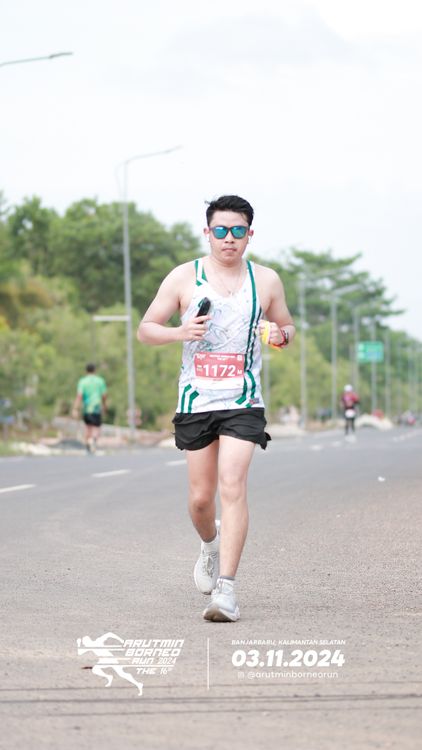 Race photo from Arutmin Borneo Run 2024