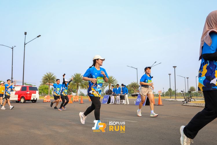 Race photo from ISOPlus Run 2024 Jakarta