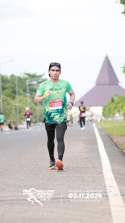 Race photo from Arutmin Borneo Run 2024