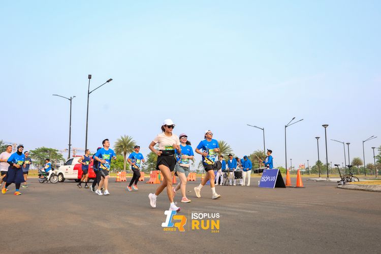 Race photo from ISOPlus Run 2024 Jakarta