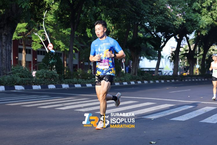 Race photo from SURABAYA ISOPLUS MARATHON 2025