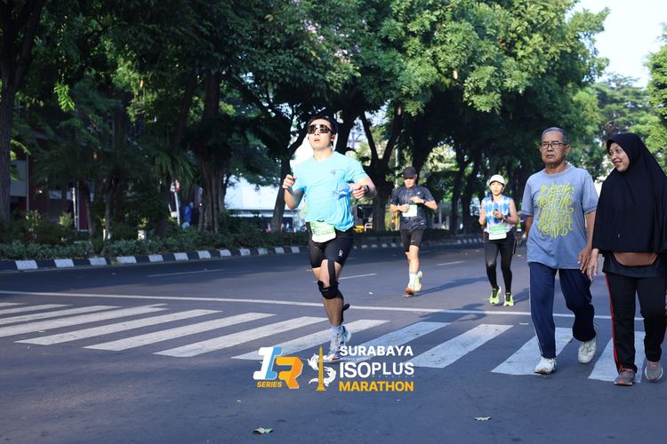 Race photo from SURABAYA ISOPLUS MARATHON 2025