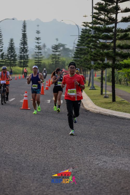 Race photo from CISANGKAN KBP CITY RUN 2025