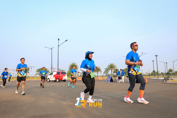 Race photo from ISOPlus Run 2024 Jakarta