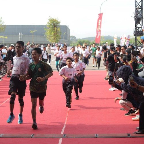 Race photo from KEDIRI HALF MARATHON 2026