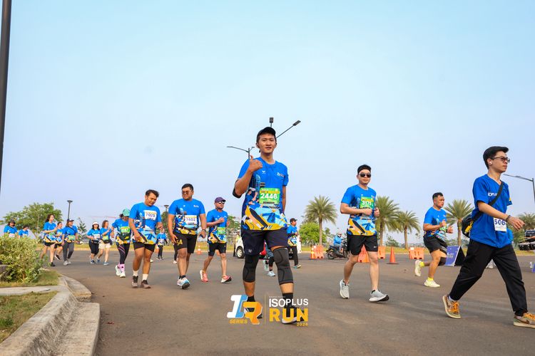 Race photo from ISOPlus Run 2024 Jakarta