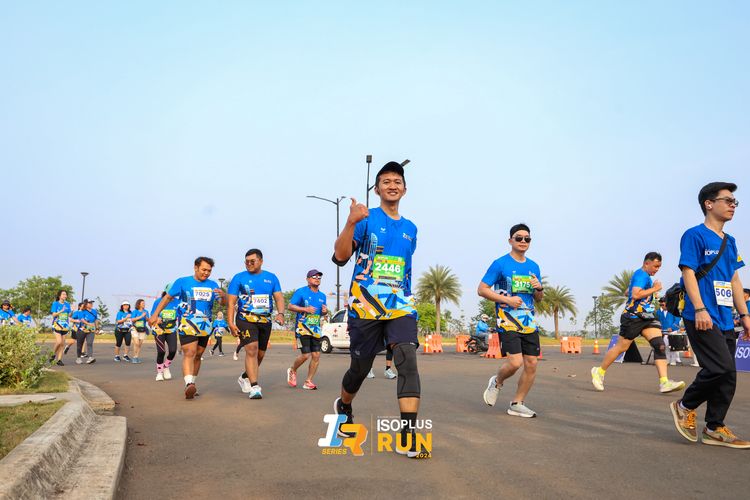 Race photo from ISOPlus Run 2024 Jakarta