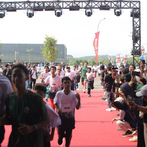 Race photo from KEDIRI HALF MARATHON 2026
