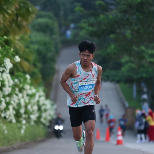 Race photo from BOGORUN 2026