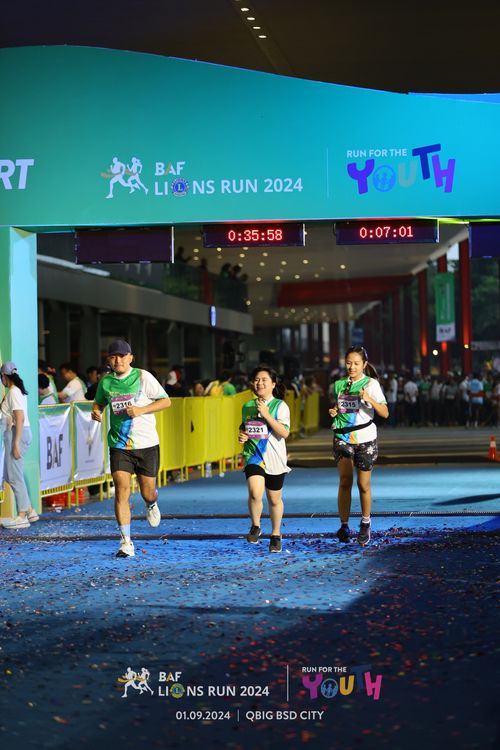 Race photo from BAF LIONS RUN 2024