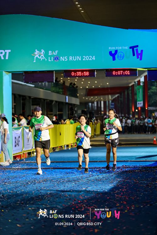 Race photo from BAF LIONS RUN 2024