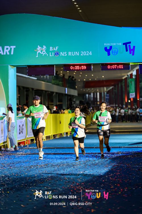 Race photo from BAF LIONS RUN 2024