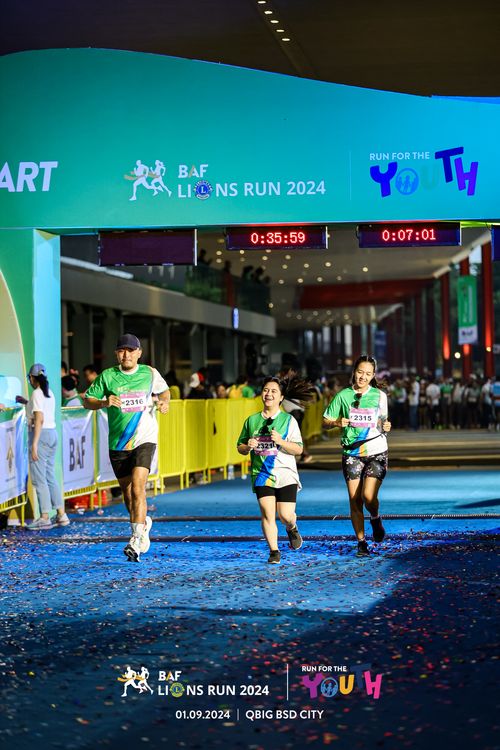 Race photo from BAF LIONS RUN 2024