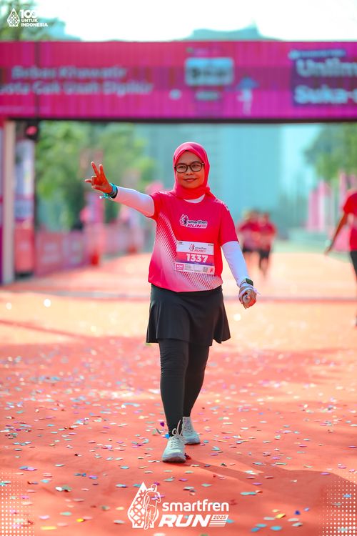 Race photo from Smartfren Run 2025 