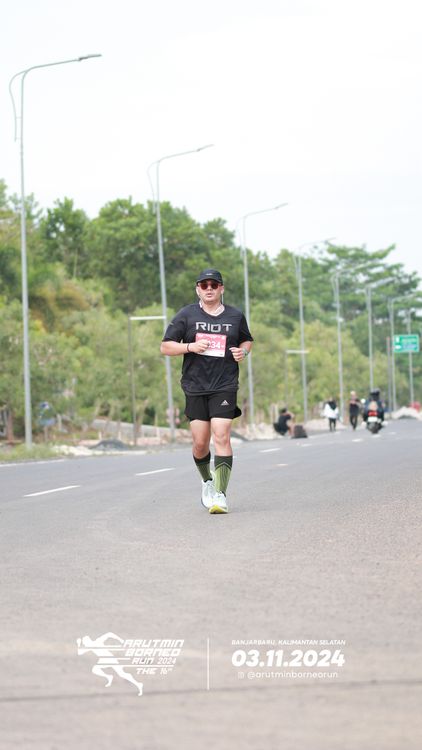 Race photo from Arutmin Borneo Run 2024