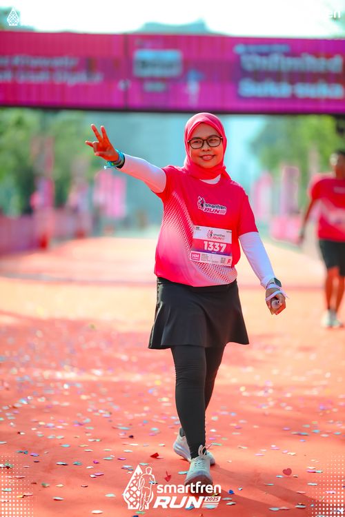 Race photo from Smartfren Run 2025 