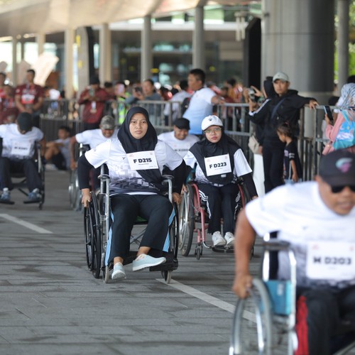 Race photo from KEDIRI HALF MARATHON 2026