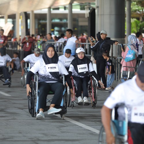 Race photo from KEDIRI HALF MARATHON 2026